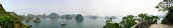 Vue sur la baie de Ha Long (Vietnam)