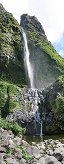 La cascade Poo do Bacalhau (Ile de Flores, Aores, Portugal)