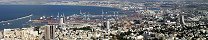 Le port et la ville de Haïfa (Israël)