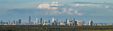 Click here to download wp_frankfurtskylinefromairporthotel.zip