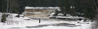 Click here to download wp_tahquamenonlowerfalls.zip